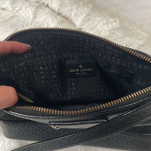 Kate spade|Hanna Black Pebble Leather Crossbody Bag - Picture 3 of 5